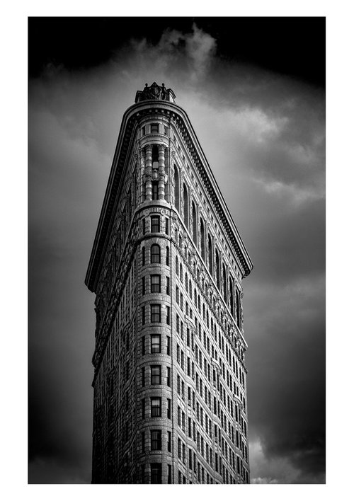 Flatiron Building - New York (Silver Gelatin Darkroom Print) by Stephen Hodgetts Photography