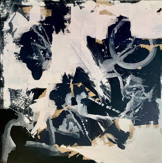 Abstract black and white 323