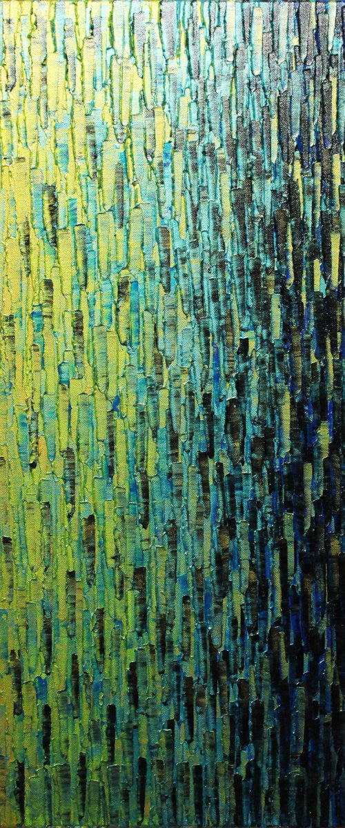 Iridescent blue green gold fade by Jonathan Pradillon