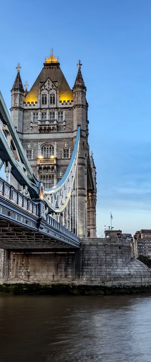 GLIMPSE OF TOWER BRIDGE by Fabio Accorrà