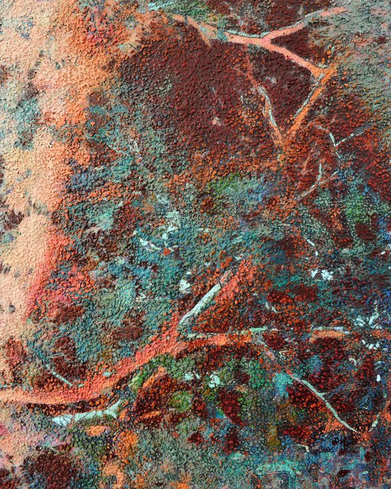 Oxidized burgundy tree leaves