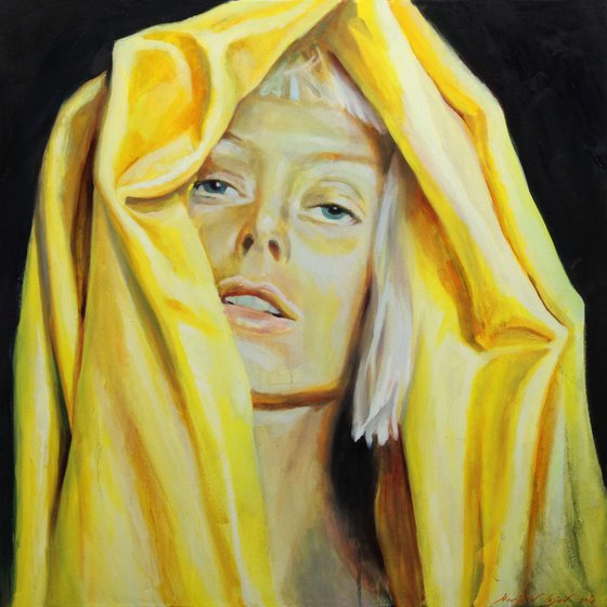 Girl in yellow  70 x 70 x 4 cm.