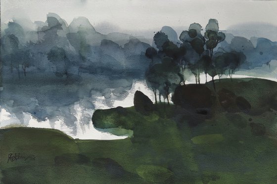 Greens silhouette, misty dawn