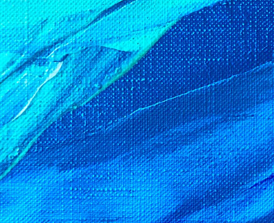 DEPTHS OF SEA FOG - Marine abstraction. Ocean. Waves. Enlightenment. Smooth transition. Royal blue. Curves. Fine work.