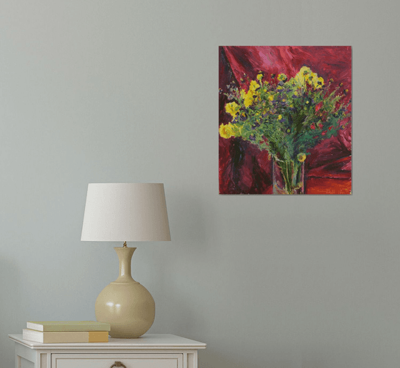 Bouquet against the background of red curtains. Oil on MDF. 37.5 x 42 cm