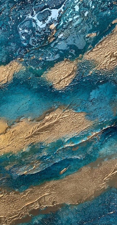 Into The Deep Blue by Sarah Berger