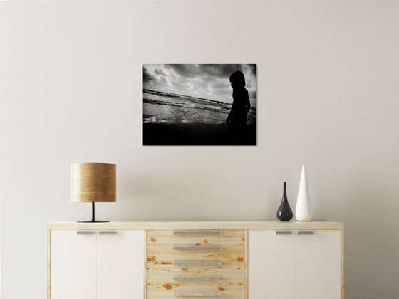 Looking | Limited Edition Fine Art Print 1 of 10 | 60 x 40 cm