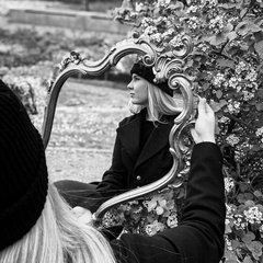 Visit Sophie Kruszynski shop