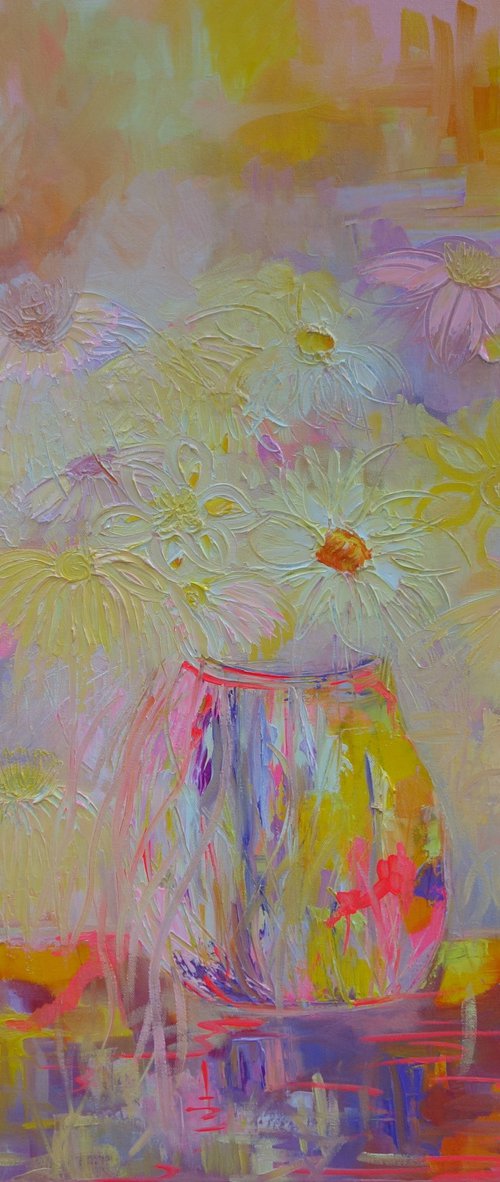 Lazy Daisies by Lesley Blackburn