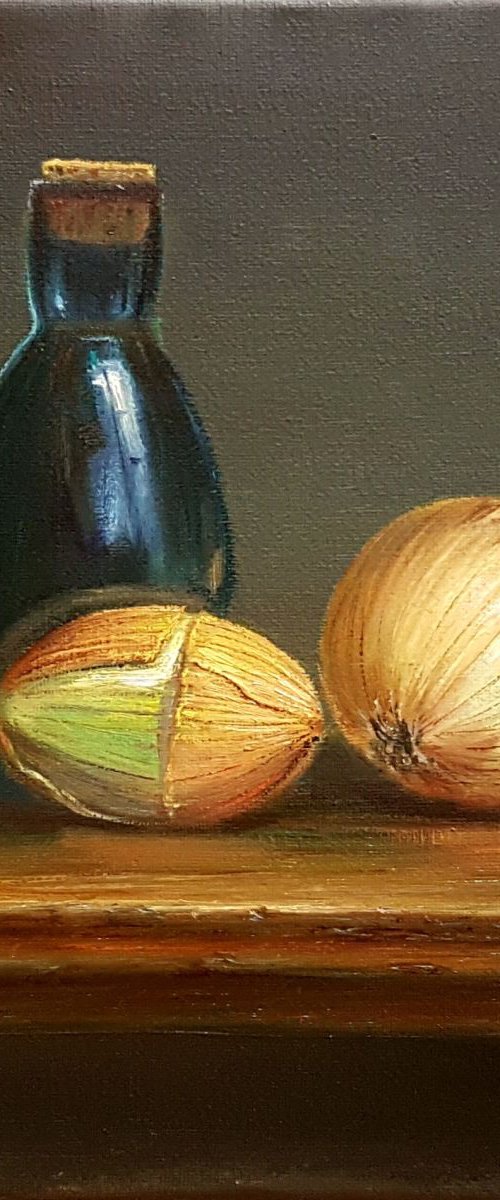 Bulb Onions by Diana Janson