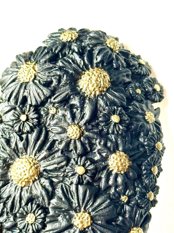 As Fresh as a Daisy (Black polymer clay heart with gold)