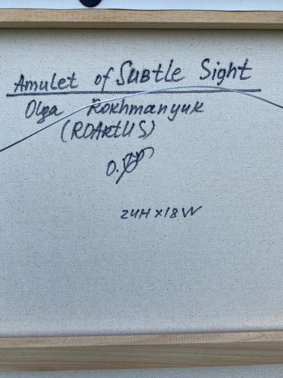 Amulet of Subtle Sight