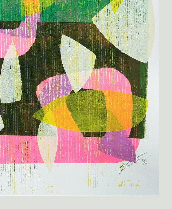 Fractured green