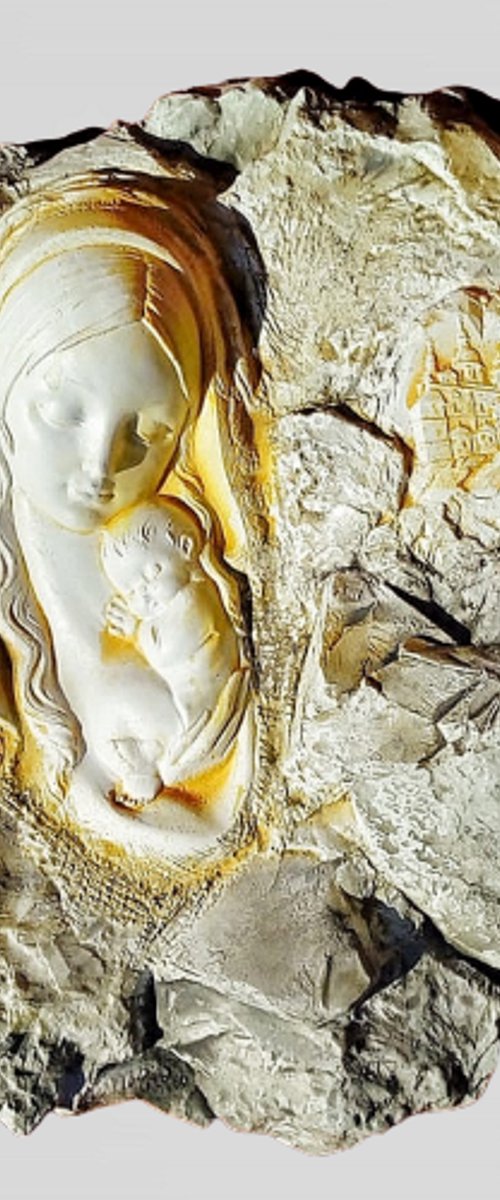 Bas-relief MADONNA OF THE ROCK 19/150 Sculpture  Size: 11.8 W x 11.8 H x 2.3 D in Ø30cm by Elena Karamushka Artist