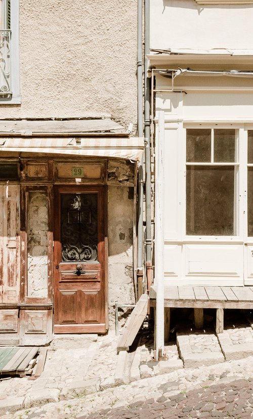 Shabby Chic in South of France II by Tom Hanslien