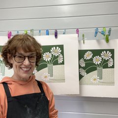 Visit Nathalie Pymm Art shop