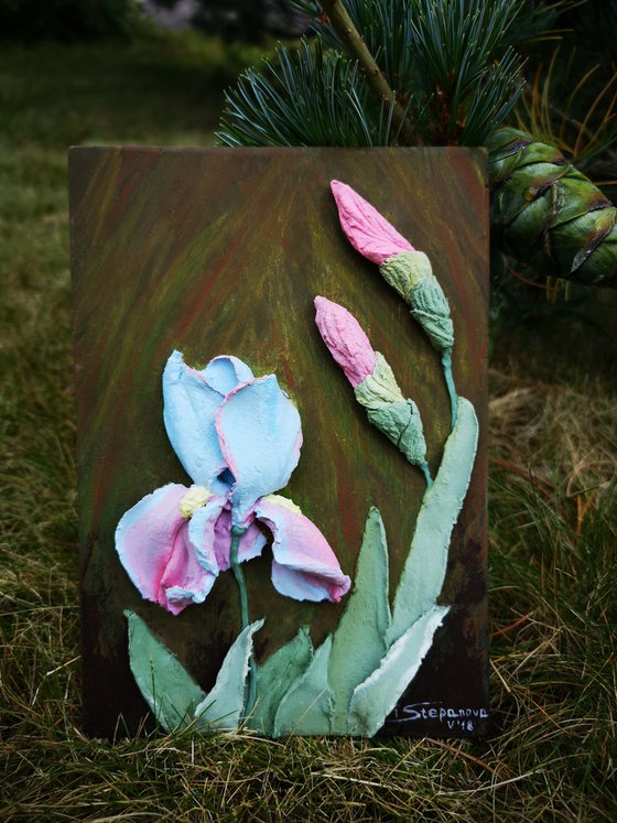 Pink irises - small painting with flowers, original textured wall relief, decor, bas relief, home decor, gift idea, pink, blue, green, brown 13x19x2 cm