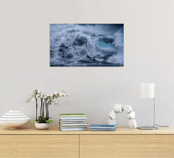Madeira Wave