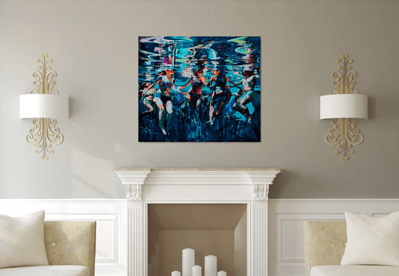 Dancing in the liquid light