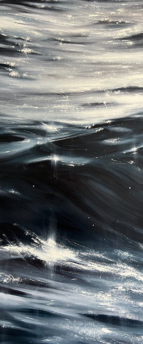 Monochrome Tides by Valeria Ocean