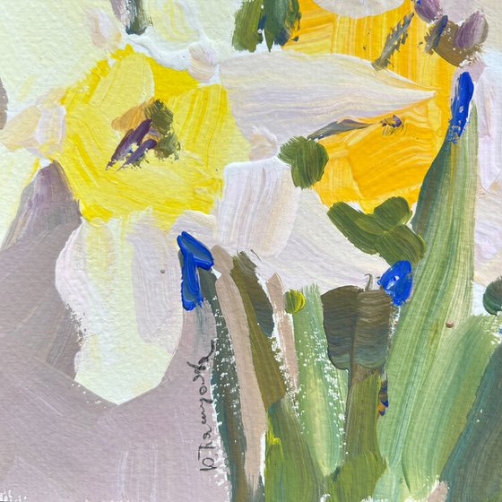 white daffodils