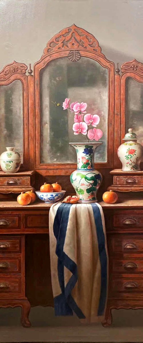 Still life:Chinese traditional make-up table by Kunlong Wang