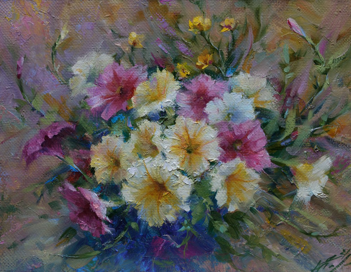 Garden flowers by Natalia Kakhtiurina