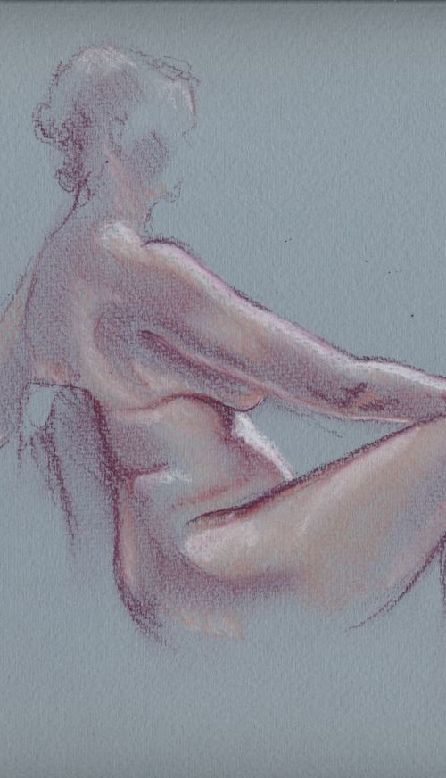 Seated pose - female nude by Louise Diggle