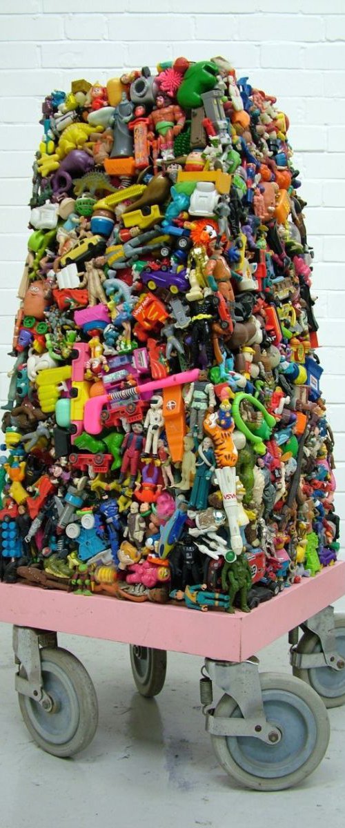 Magnet by Wayne Chisnall