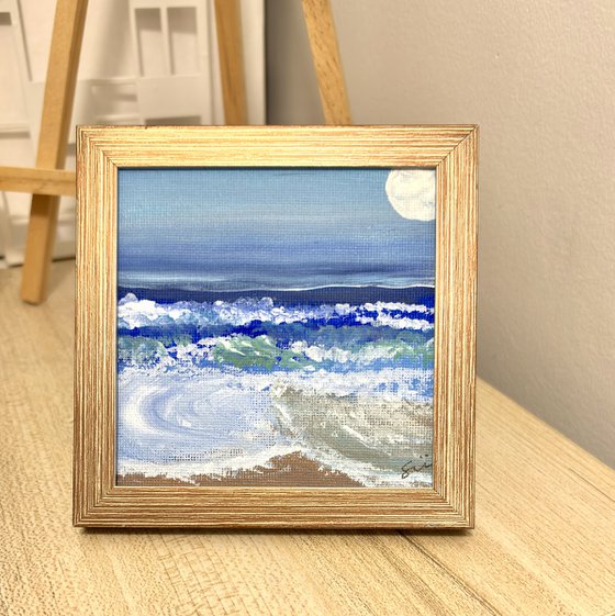 Ocean At The Break of Dawn