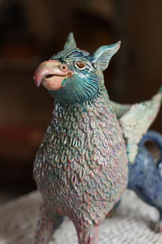 Griffin, Ceramic sculpture by Elya Yalonetski