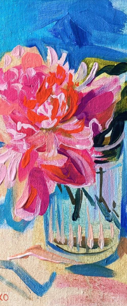 Bright pink peony by Ole Karako