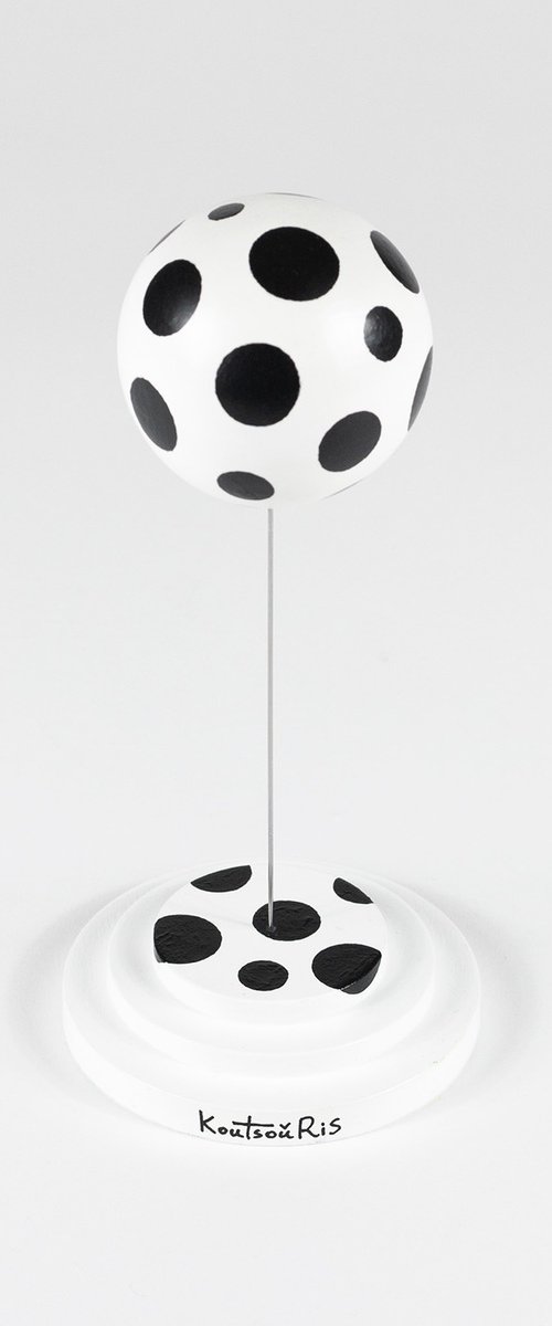 Monoscillable #9 by George Koutsouris