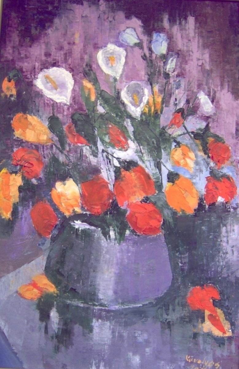 Vase with red flowers by Maria Karalyos
