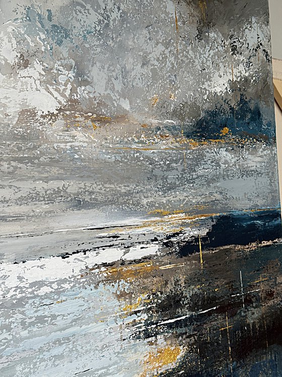 Gilded Tides of Memory