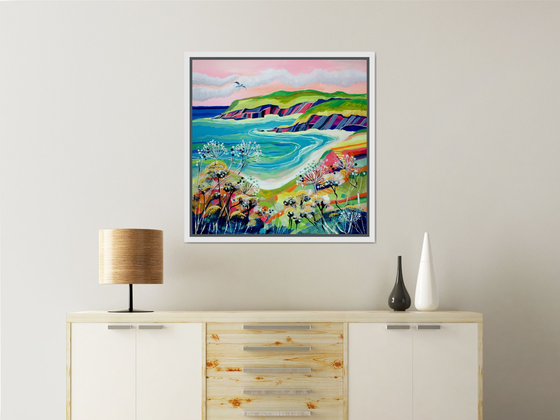 Flight over Lantic Bay