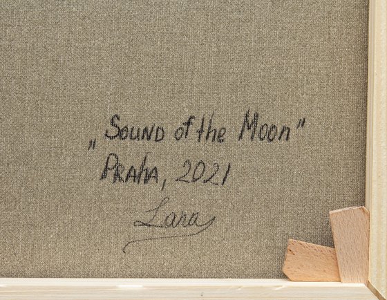 Sound of the Moon