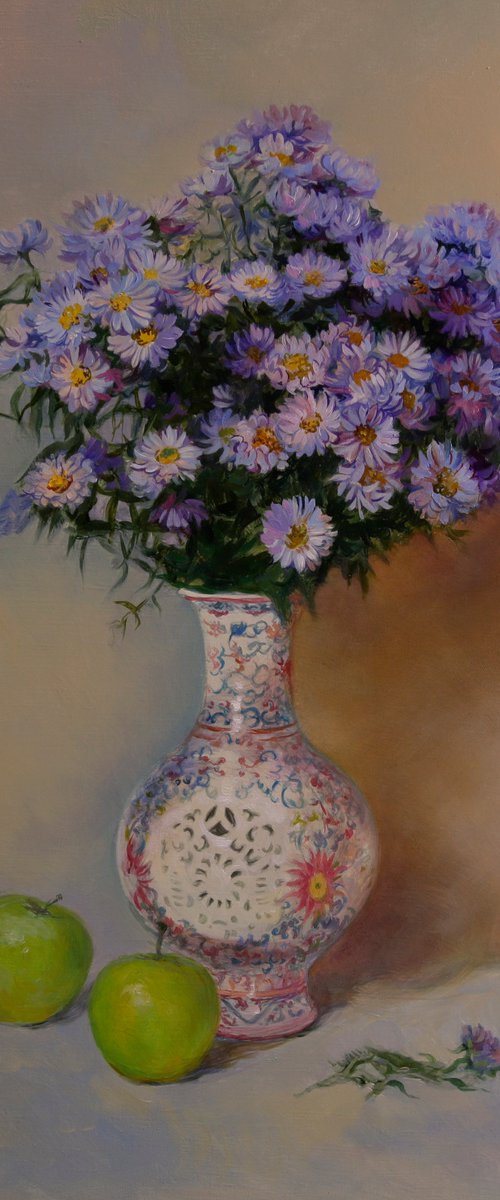 Flower bouqet in chinese vase by Eduard Panov