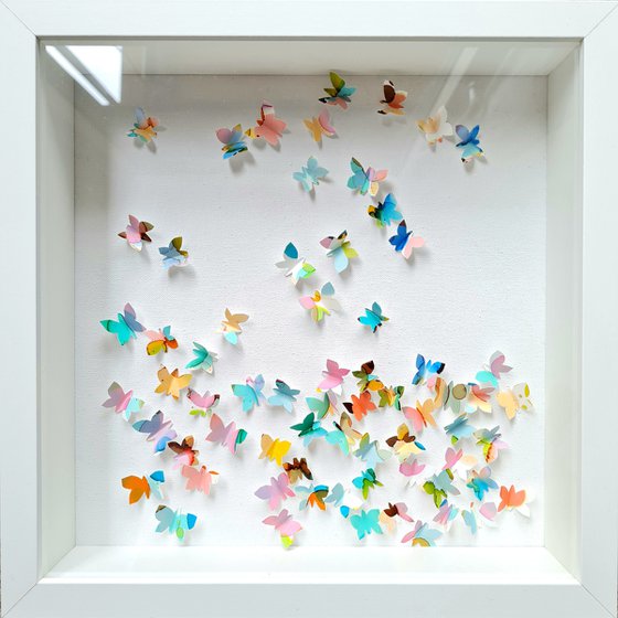 Box - Happy Butterflies in Pastel