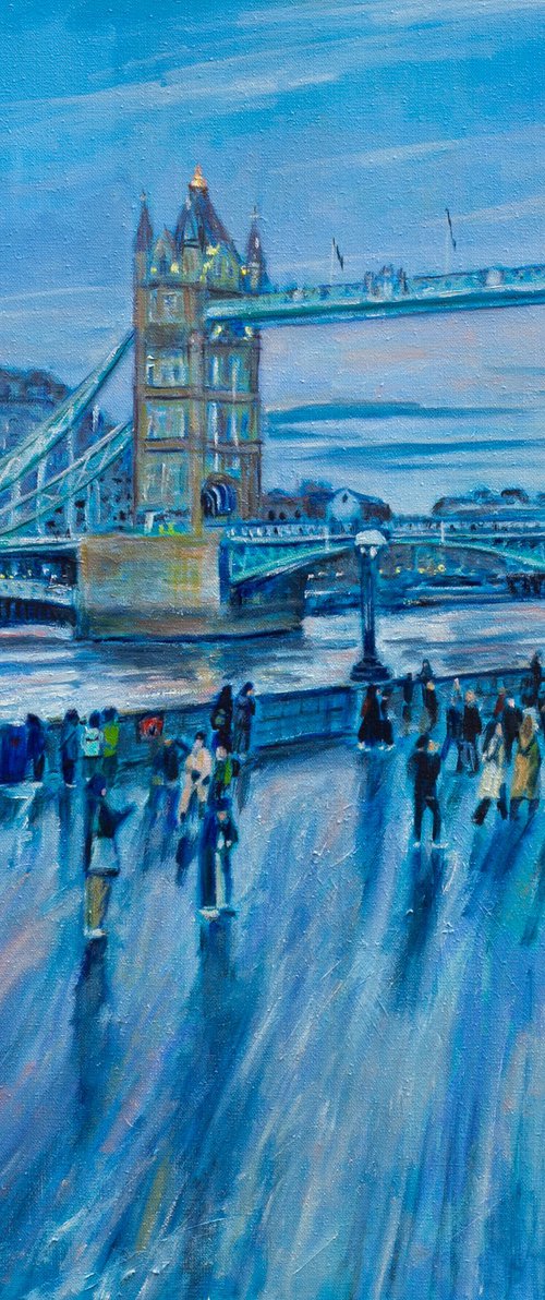 Blue Hour in London by Liudmila Pisliakova