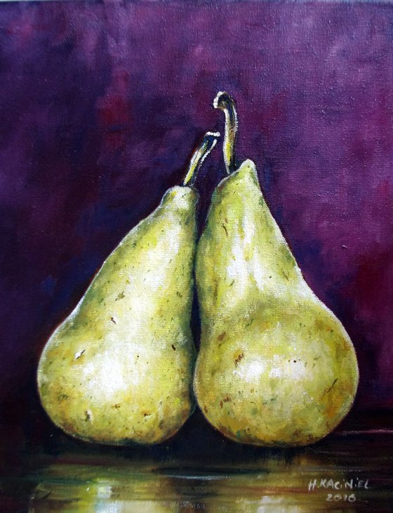 Deep purple Pears