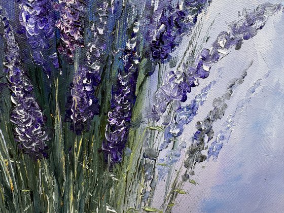 Summer's Lavender Charm