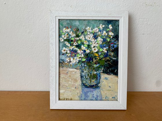 Bouquet of daisies