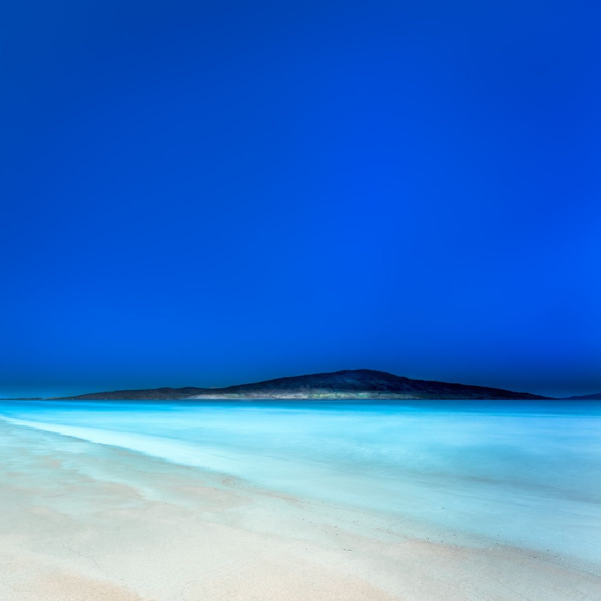 Midnight Sands, Luskentyre - Minimalist deserted beach canvas by Lynne Douglas