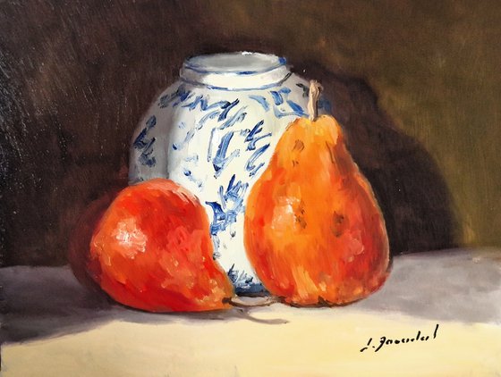Pears and chinese vase