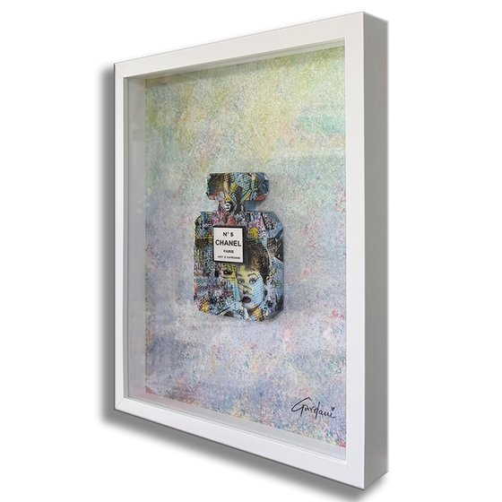 Chanel N5 Bella