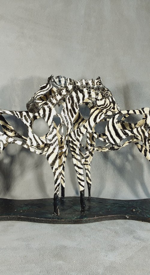 Dazzle by Linda Hoyle