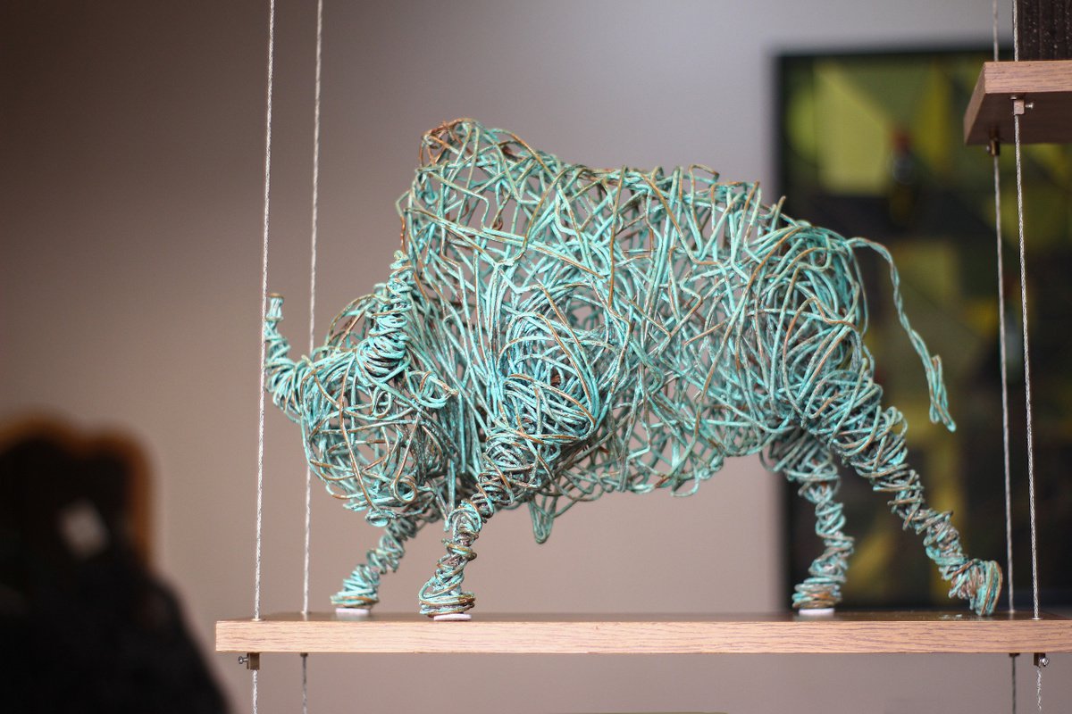 Bull (32x22x45 3.6kg copper) by Karen Axikyan