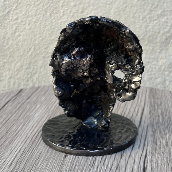 Skull 74-23