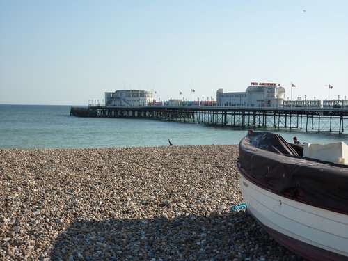 Worthing Pier, West Sussex by Tim Saunders